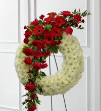 Graceful Tribute Wreath